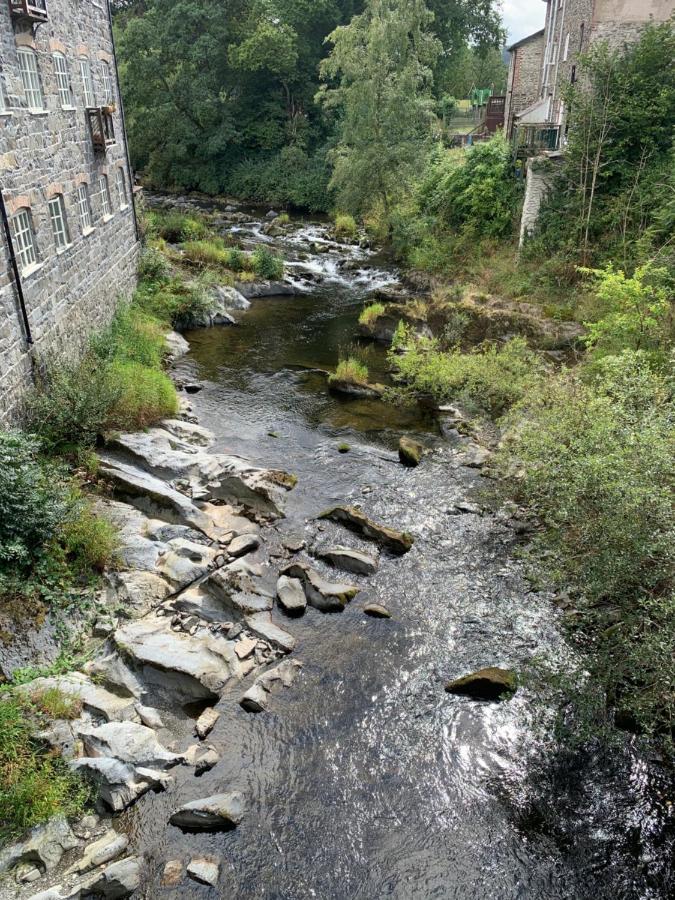 דירות Llanidloes Townhouse-Pet-Friendly-Sleeps 6-Mid Wales מראה חיצוני תמונה